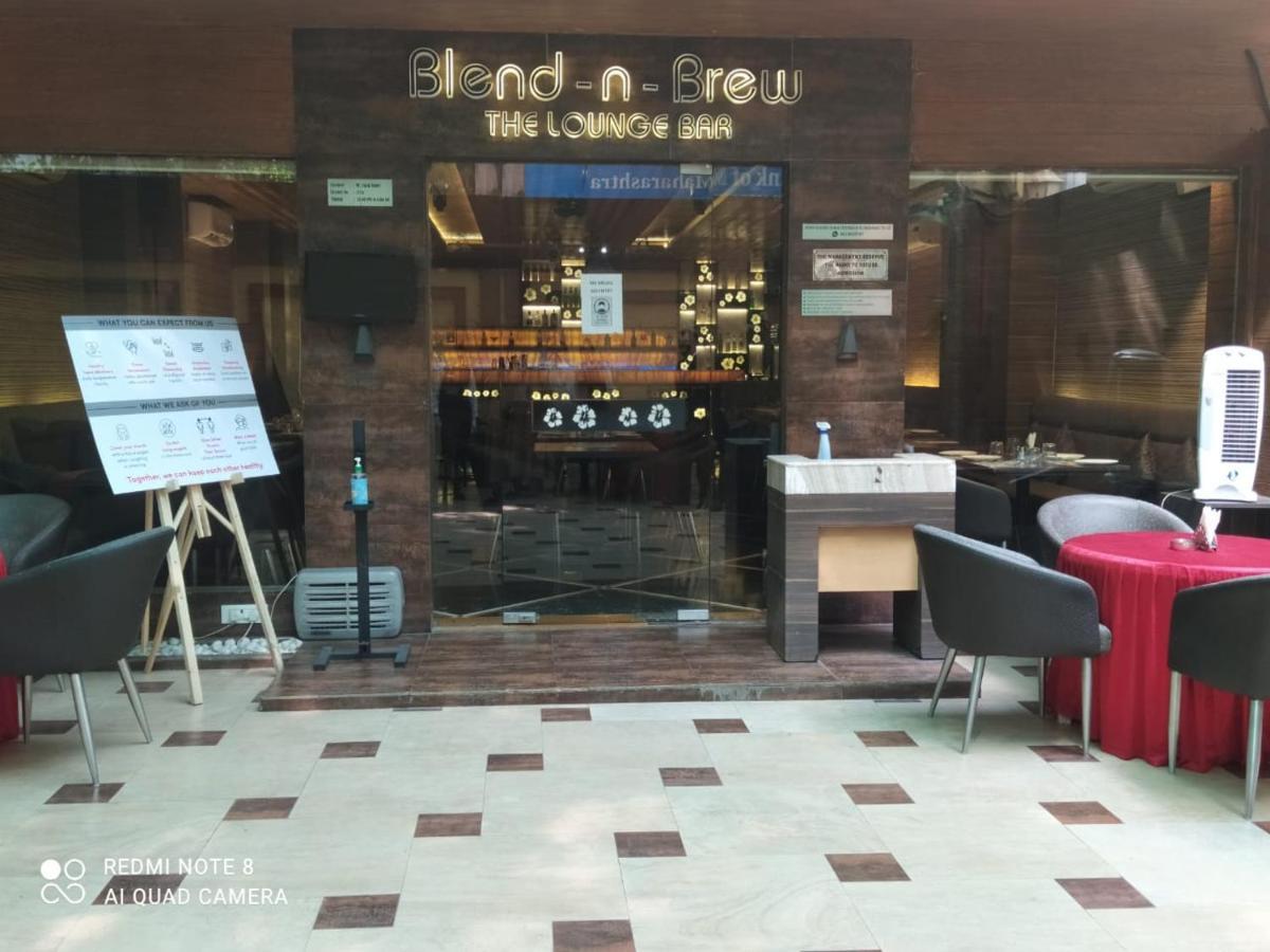 โรงแรมพลาซ่า มุมไบ ภายนอก รูปภาพ